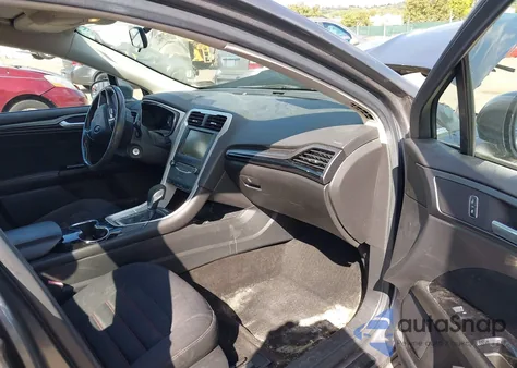 2014 Ford Fusion Se z USA, uszkodzony, nr VIN 1FA6P0H76E5397611